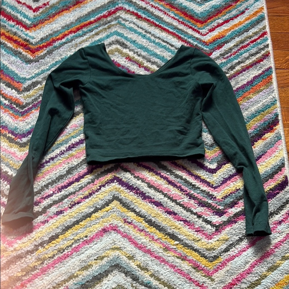 Green crop top